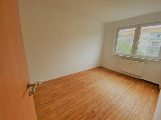 Funktionale 3Raumwohnung am Stadtpark, mit Einbauküche. - Foto 1