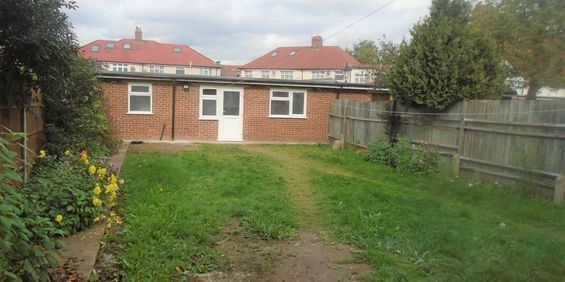 Property to rent - Photo 3