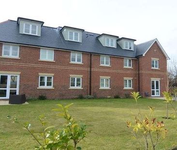 Millstone Court, Farnborough, GU14 - Photo 2