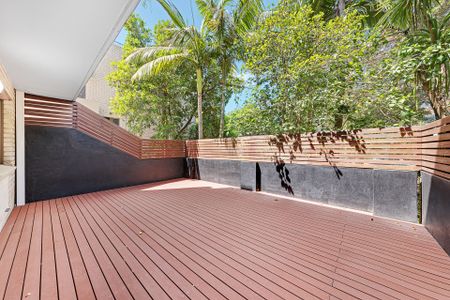 3 Bedroom Townhouse in the Heart of Neutral Bay - Photo 4