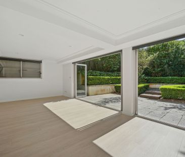 Beautifully Presented and Light Filled Garden Apartment - Photo 3