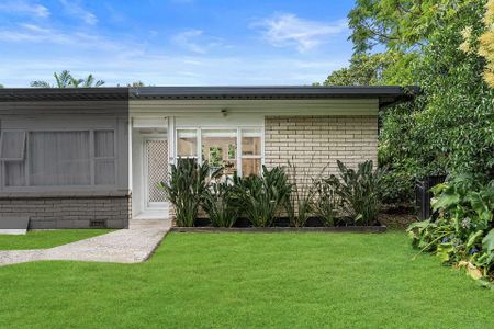 Spacious & Private Te Atatu Unit, Furnished option - Photo 5