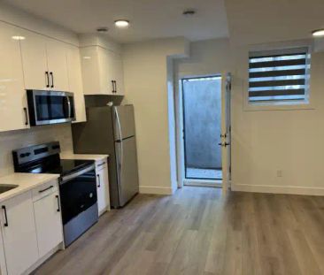 Cozy 1-bedroom Basement Suite in Bonnie Doon | 8805 88 Avenue North... - Photo 1