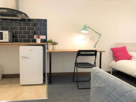 Studio to rent - Photo 4