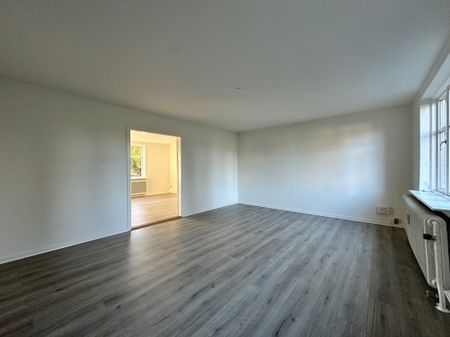 4 værelses lejlighed på 113 m2 - Photo 2