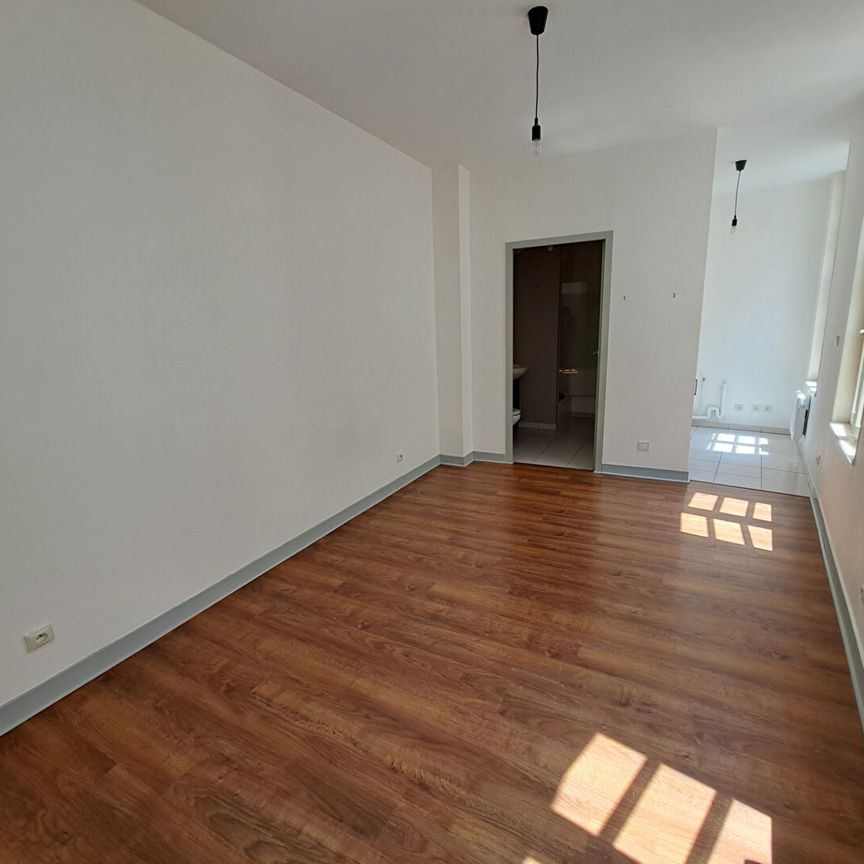 Location Appartement 1 pièce 20m² - Photo 1