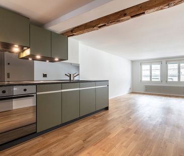 "Sanierte Wohnung in Altstadthaus" - Photo 1