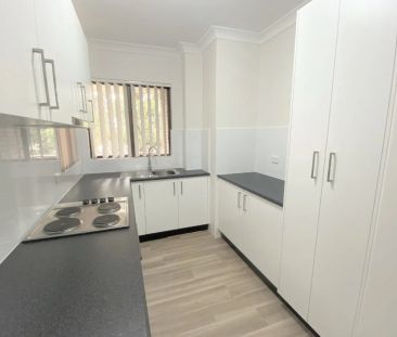 MODERN 2 BEDROOM APARTMENT LOCATED IN THE HEART OF MT DRUITT - Photo 6