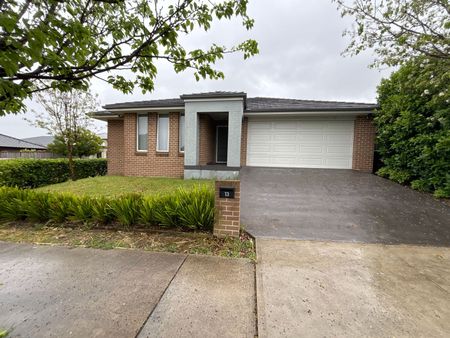 13 Buckingham Loop, 2570, Oran Park Nsw - Photo 4