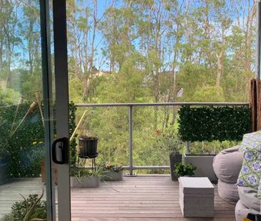 MODERN, PARK FACING, 2 BEDROOM, 1 BATHROOM, AP... - Photo 1