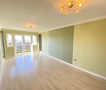 Llys Teg, Dunvant, SA2 - Photo 4