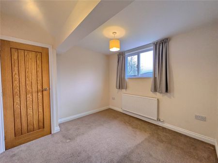 3 bed house to rent in High Street, Castleton, YO21 - Photo 5