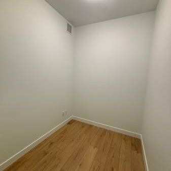 Brand New 1 Bed + Flex, 1 Bath Condo - Milagro - Photo 3