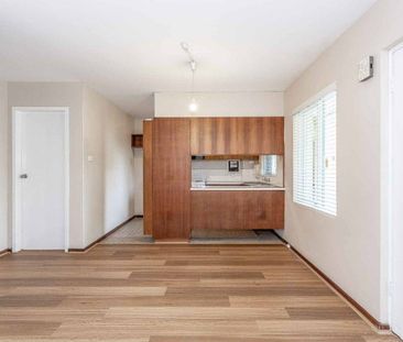 Coastal Comfort Living - Photo 3