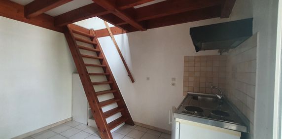 Location Appartement 1 pièce 20m² MONTPELLIER 34000 - Photo 2