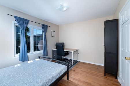 For Lease - 1128 Dundas Street Unit# 18, Mississauga, Ontario - Photo 5