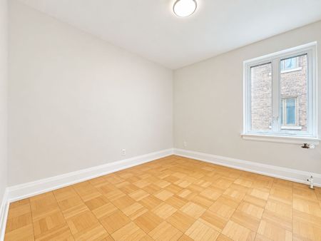 For Lease - 398 Avenue Road Unit# 528, Toronto, Ontario - Photo 3