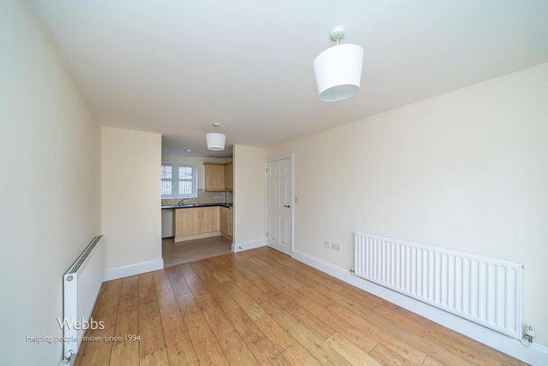 2 bedroom flat to rent - Photo 1