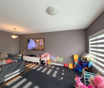 For Lease - 78 Bradley Avenue, Welland, Ontario - Photo 4
