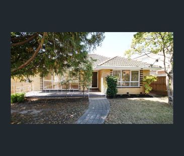 21 Statesman Avenue, Burwood East, Vic 3151 - Photo 6