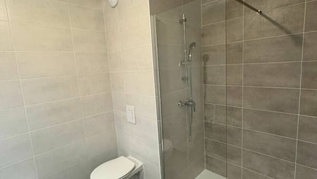 Appartement Mont Saint Martin F2 MEUBLE - Photo 2