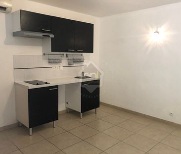 Appartement Nimes avec terrasse " rue Descartes", - Photo 4