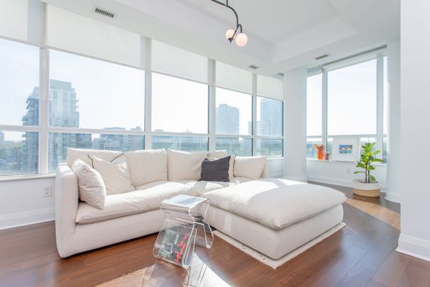 For Lease - 1 Hurontario Street Unit# 808, Mississauga, Ontario - Photo 1