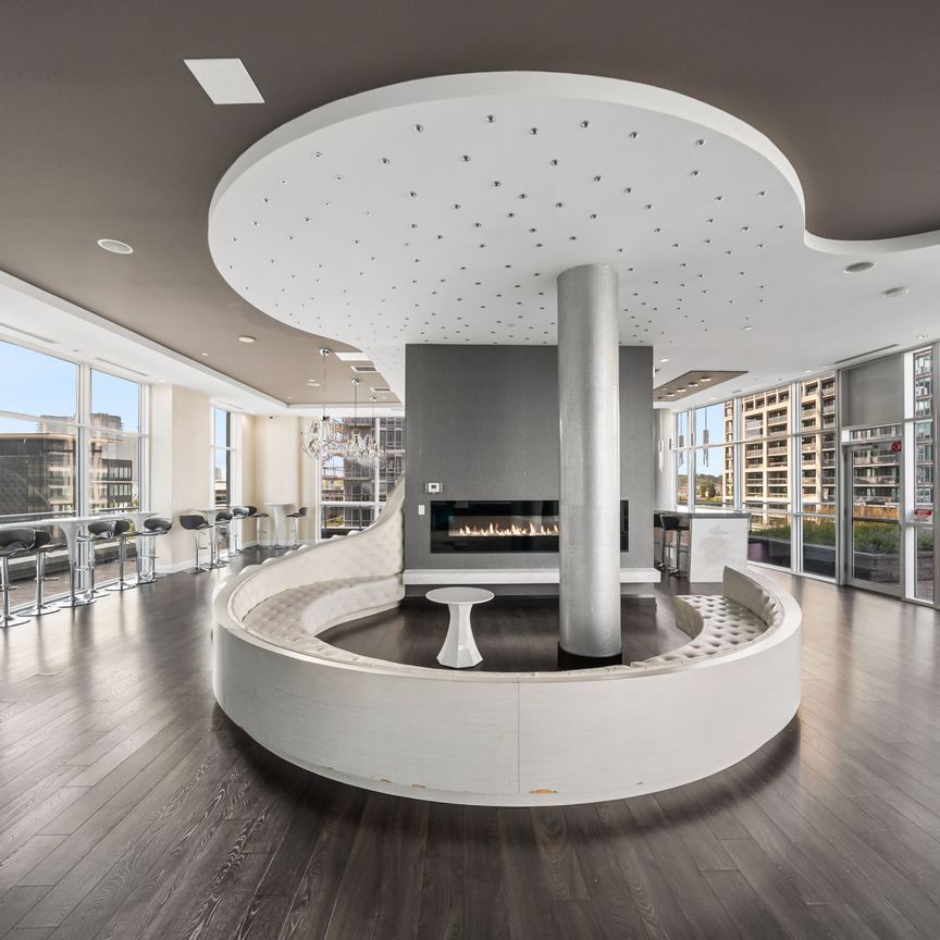 For Lease - 80 Marine Parade Drive Unit# 423, Toronto, Ontario - Photo 1