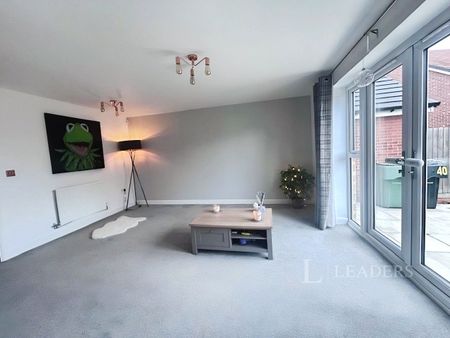 3 bedroom house to rent Brine Well Crescent, Stoke Prior, Bromsgrove, Worcestershire, B60 - Photo 2