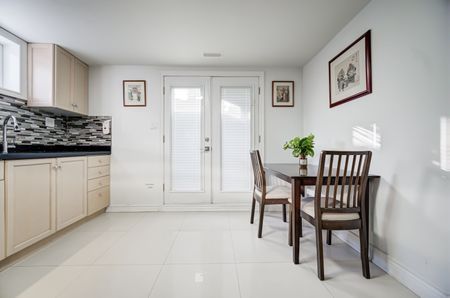 For Lease - 2 Grittani Lane, Toronto, Ontario - Photo 3