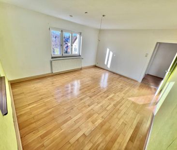 Wunderschöne 2,5 Zimmer Erdgeschosswohnung mit Blick über Gengenbach - Photo 2