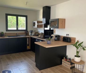 Location Maison 4 pièces 95m² CHAMPCEVINEL 24750 - Photo 1
