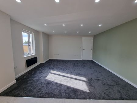 2 Bed Flat, Allied Court, N1 - Photo 2