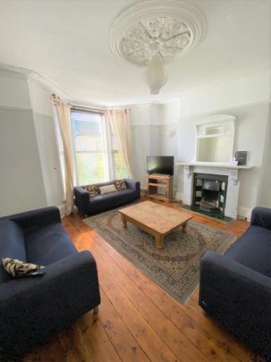 7 bedroom terraced house to rent - Photo 1