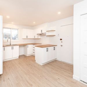 4 1/2 à Louer Repentigny - Photo 2
