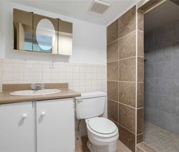 For Lease - 714 Grandview Drive Unit# Lower, Oshawa, Ontario - Photo 6