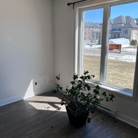 Superbe grand 3 1/2 Style Condo (Disponible immédiatement) - Photo 4