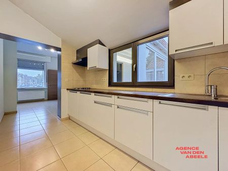 Charmante woning met 2 slaapkamers en tuin - Photo 2