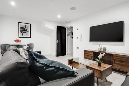 6 bedroom house to rent - Photo 3