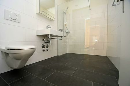 Helle 2.5-Zimmer-Wohnung mit Balkon an der Murtenstrasse in Bern - Foto 5