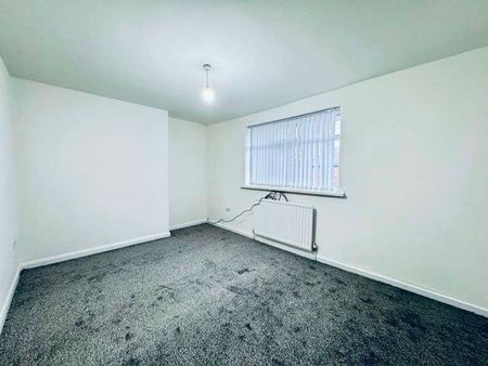 Burt Avenue, North Shields, NE29 - Photo 3