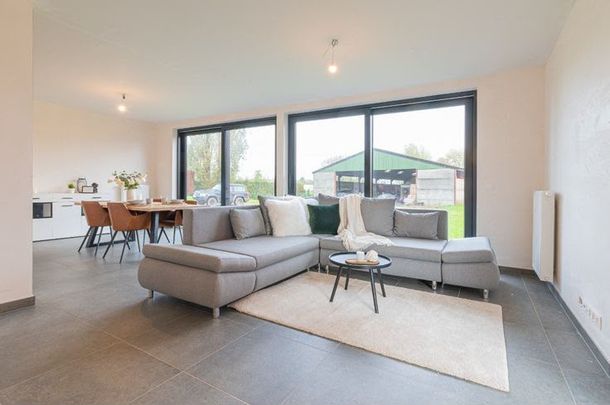 Op zoek naar een moderne woning met 4 slaapkamers! - foto 1