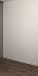 Location Appartement 4 pièces 81m² SALAISE SUR SANNE 38150 - Photo 3