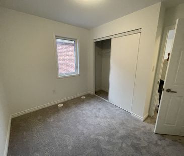 For Lease - 1260 Wintergreen Place, Milton, Ontario - Photo 6