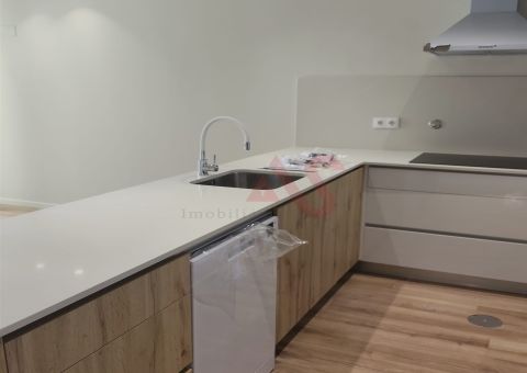 Apartamento T2+1