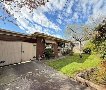 Beautifully Updated Unit in a Convenient Location - Photo 6