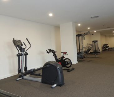 Modern 2-bedroom Apartment! - Photo 4