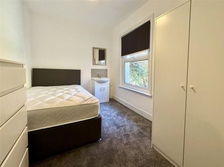 Drummond Road, Bournemouth, Dorset, BH1 - Photo 5