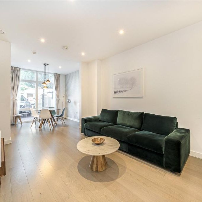 3 bedroom terraced house to rent - Photo 1