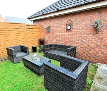 3 bedroom mews to rent - Photo 4